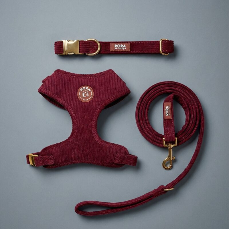 | Set | Luxury Burgundy Elegance